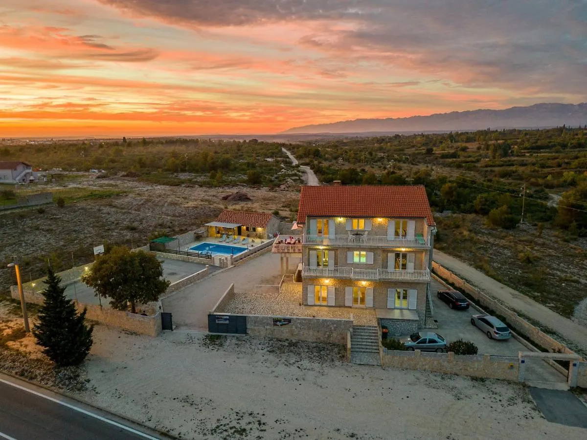 Villa Fenix Zadarvillas Donje Biljane Croatia