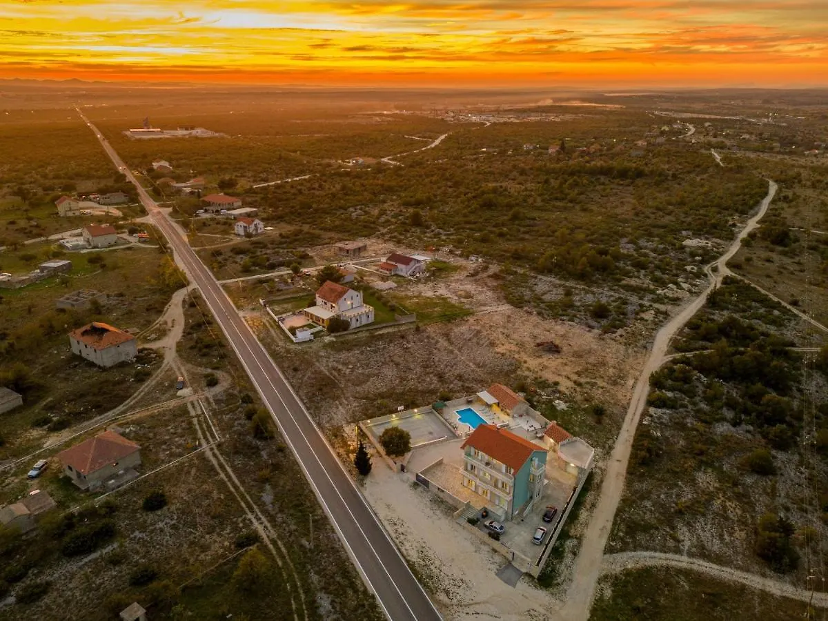 Villa Fenix Zadarvillas Donje Biljane